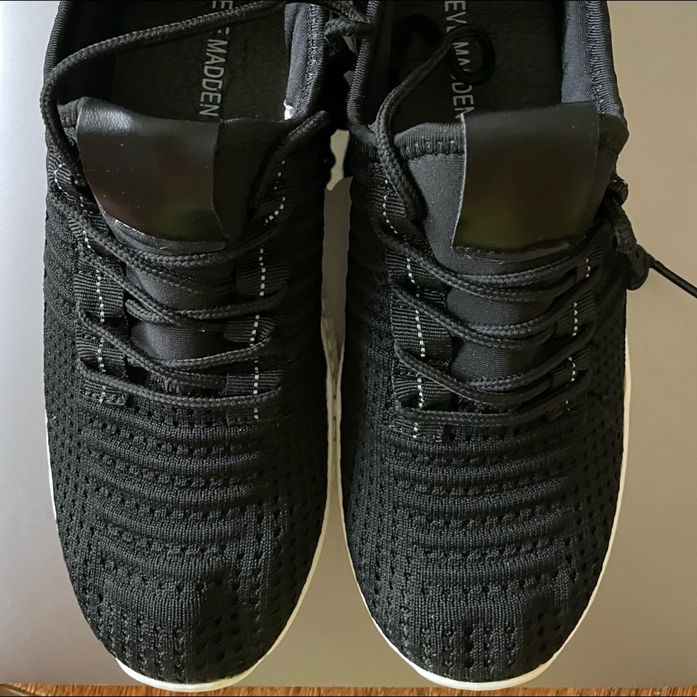 Steve Madden Kids Sneakers
